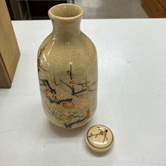Y2411-133 薩摩焼き 徳利お猪口3つセット キズ汚れ有りの画像