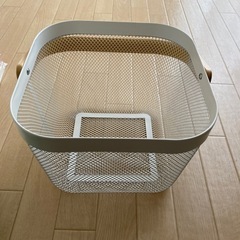 IKEAのカゴ