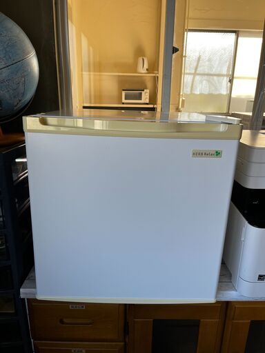 ヤマダ電機　小型冷蔵庫