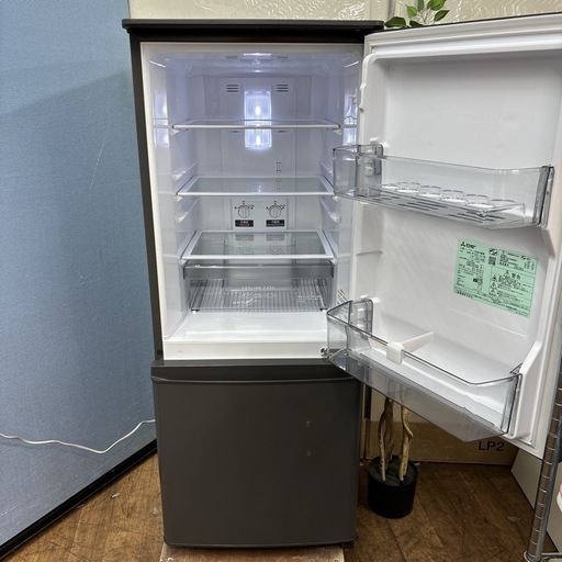 I639 ? ジモティー限定価格！ 2022年製の美品♪ MITSUBISHI 冷蔵庫 (146L) ⭐ 動作確認済 ⭐ クリーニング