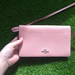 COACHウォレットショルダーの画像