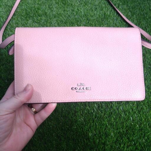 COACHウォレットショルダー