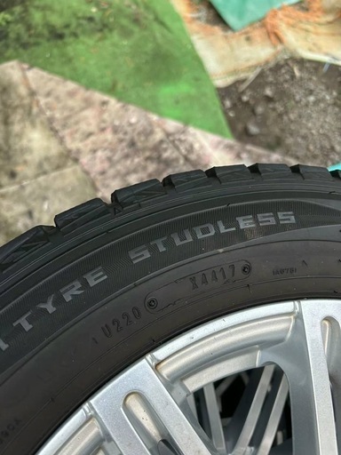 冬用タイヤ(取引中)