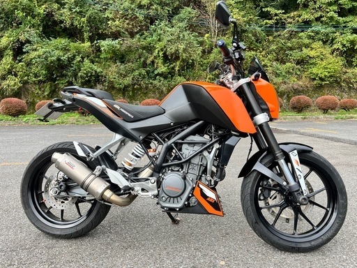 KTM DUKE200 26馬力130kg！マフラー定価10万オーバー
