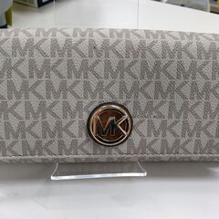 【A105】MICHAEL KORS 長財布 35F8GFTE1...