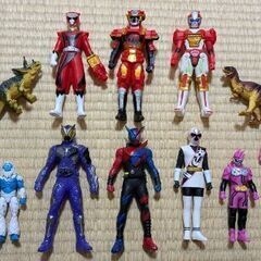 仮面ライダーや戦隊ヒーローシリーズのフィギュア等