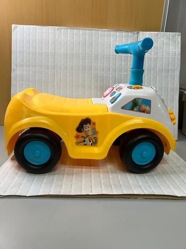 ★値下げ★おもちゃ　乗り物　バイク　トイストーリーウエスタンライドオンカー