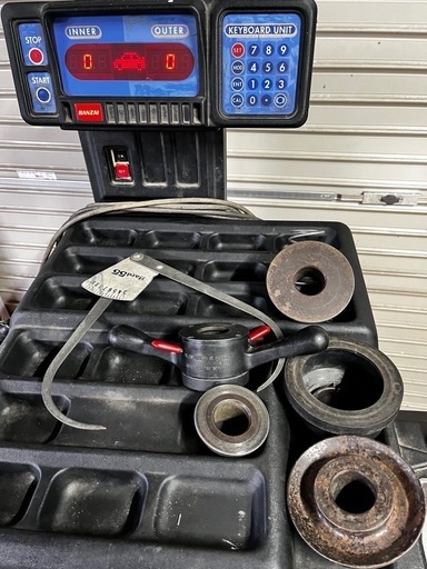バンザイ　ホイールバランサー　自動車　タイヤ　交換　精度確認済 ⑥タイヤ機器｜自動車用機械工具・整備システム専門商社のバンザイ