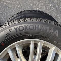 スタッドレスタイヤ（軽自動車）4本　一年のみ使用の画像