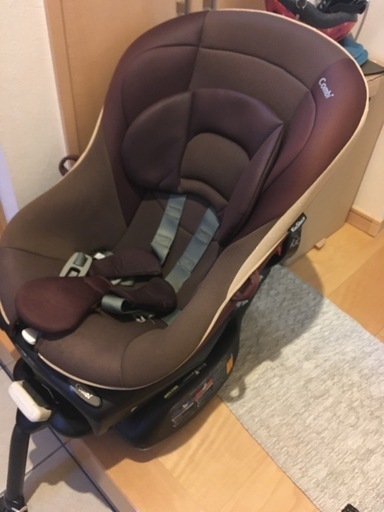 値下げ！！ チャイルドシート combi