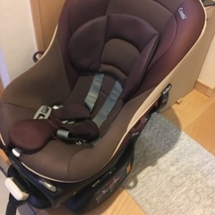 値下げ！！ チャイルドシート combi