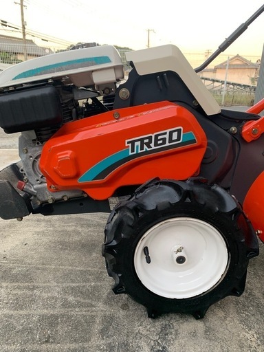 耕耘機Kubota TR60