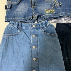 130 140 女の子　デニムショートパンツ、スカートの画像