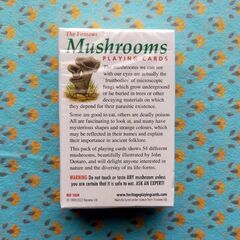イギリス製・世界のきのこ・トランプカード（未開封）の画像