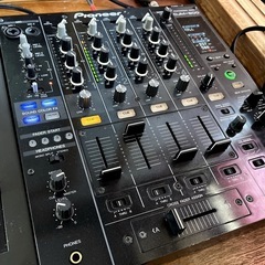 Pioneer DJM-800 