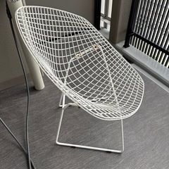 ダイアモンドチェアの画像