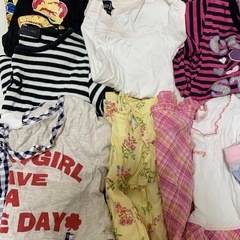110センチ　女の子　半袖　長袖　ワンピース　パジャマ　シャツなど　　の画像