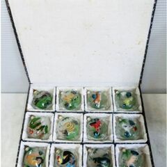 鼻煙壺　干支12個セット　香水瓶 香水ボトル　ガラス工芸 ビエンコ レトロ 小瓶　中国 アンティーク　小物 飾り置物 中国伝統工芸 箱入り