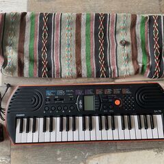 ミニキーボード　CASIO　SA-76