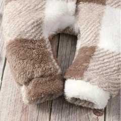 カバーオール ロンパース 防寒　チェックシャツ　もこもこの画像