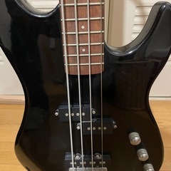 Mad Axe BASS ベースギターの画像