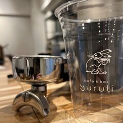 新規オープンのCafe & Barでホールスタッフのお仕事の画像
