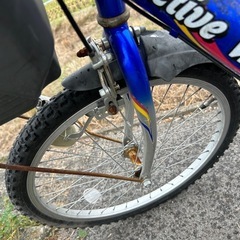 自転車　22インチ　男の子の画像