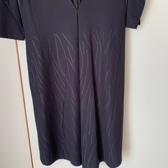 レディース黒ワンピース結婚式冠婚葬祭の画像