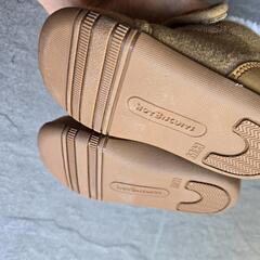 ミキハウス モコモコ靴 ほぼ未使用の画像