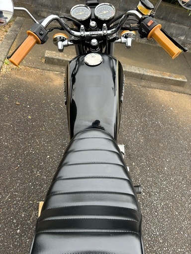 GN125H カスタム　黒　旧車スタイル　吸い込み　スズキ