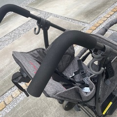 二人乗りベビーカーの画像