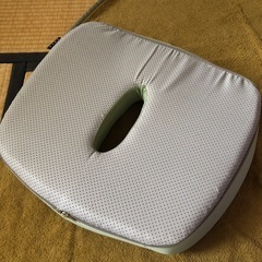 低反発　シートクッション　座布団　　クッション の画像