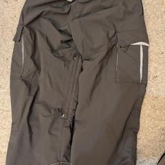 キスマークスキー・ボードウェア下の画像