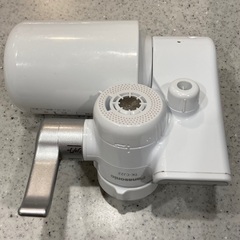 定価13,000円 浄水器 残り1200L 中古美品の画像