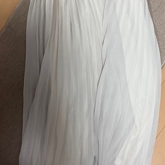 プリーツロングスカート
