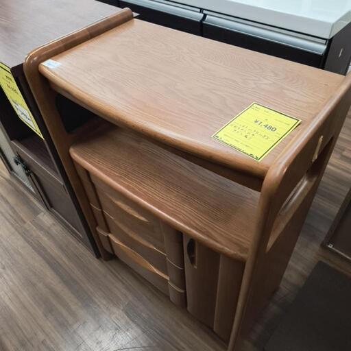 電話台