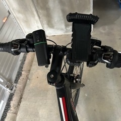 自転車 クロスバイクの画像