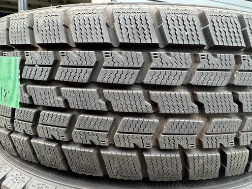 JMS０６５　?タイヤ安く譲ります?中古スタッドレスタイヤ?１７５/６５R１５（アクア・アクシオ・フィールダー・スペイド・ポルテ・ヴィ