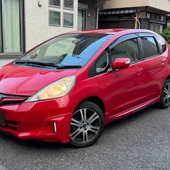 ホンダ フィット 23年です 距離4万です 車検8年7月まで コ...