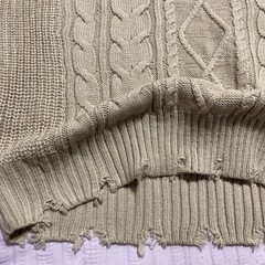 新品　Mサイズ　ニット　おしゃれダメージの画像