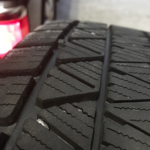 【終了】スタッドレス　DM-V3 225/60R18