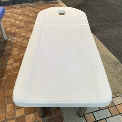 エステベッド　白色