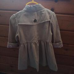 新品未使用 子供用 トレンチコート アウター 花柄 90センチ 可愛いの画像