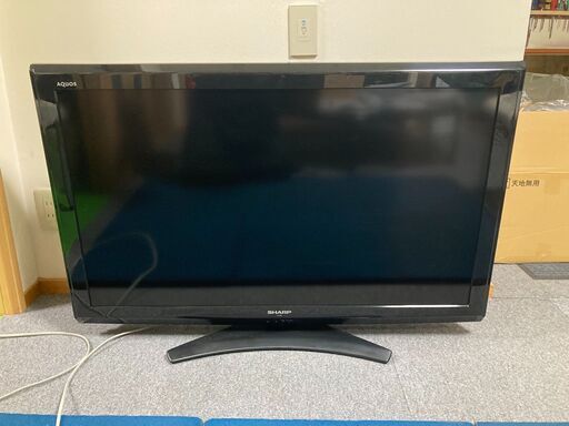 SHARP AQUOS LC-40E9 2011年製　ジャンク 品