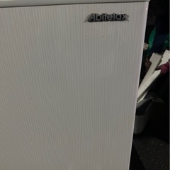 冷蔵庫　　　Abitelax AR-143E  2015年製の画像