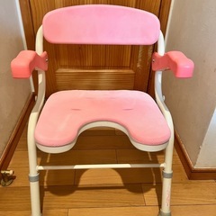 折りたたみシャワーチェア U型 肘掛 ピンク
