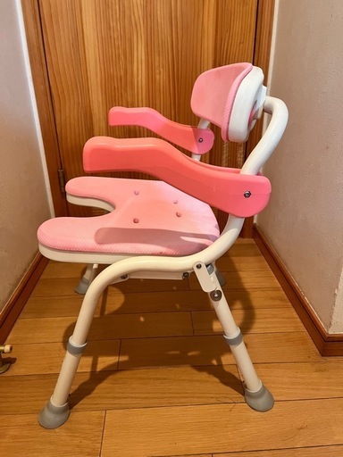 折りたたみシャワーチェア U型 肘掛 ピンク