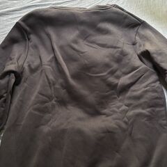 ブラックパーカーの画像