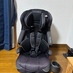 【お譲り先決定しました】コンビ チャイルドシート