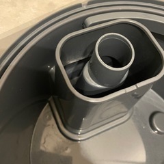ブラックフライデースーパーセール！早く引き取ってくれる方優先【購入から1年以内】加湿器の画像